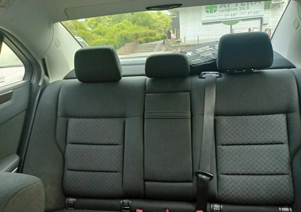 Mercedes-Benz Klasa E cena 42900 przebieg: 246100, rok produkcji 2010 z Białystok małe 121
